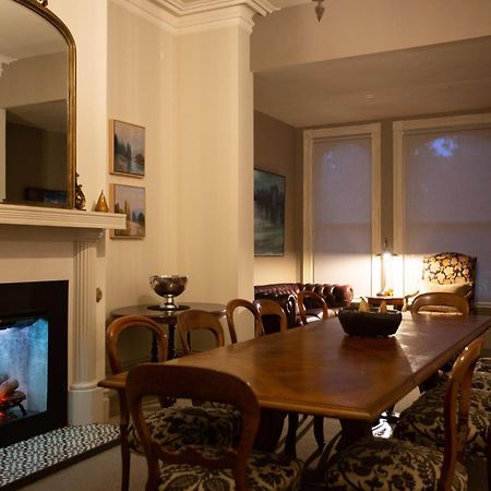 サンディ・ベイ The Rivulet Bed & Breakfast エクステリア 写真